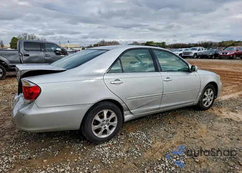 2005 Toyota Camry Le из США, поврежденный, VIN 4T1BE32K15U570367
